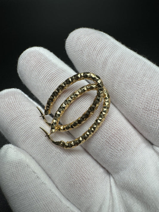 30mm x 20mm Oval 14k Yellow Gold Diamond Cut Hoops 2.1g