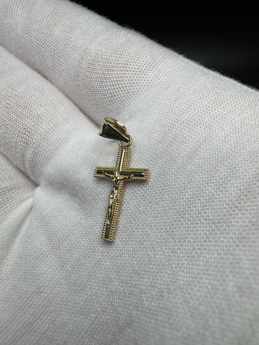3/4” 14k Yellow Gold Square Crucifix 3.5mm Bail .8g