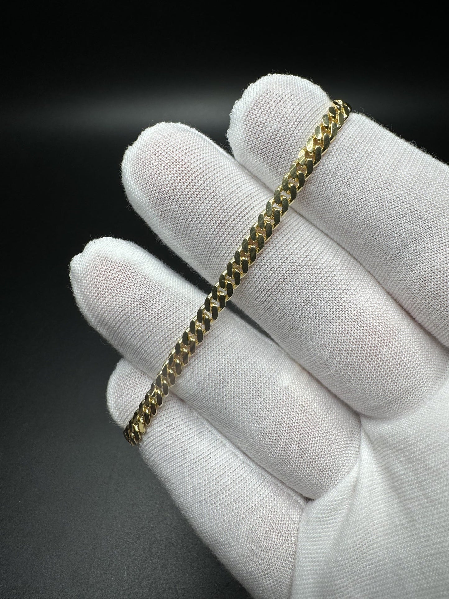 7.25” 14k Yellow Gold Cuban 4mm 9.66g