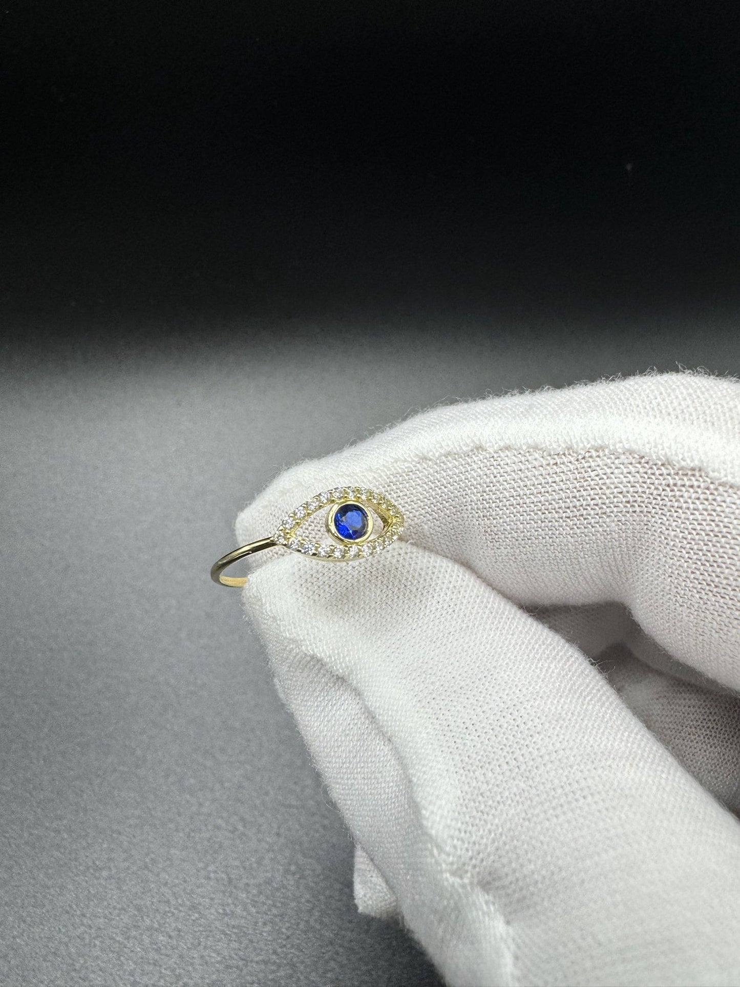 Size 6 14k Yellow Gold Evil Eye Ring 1.0g