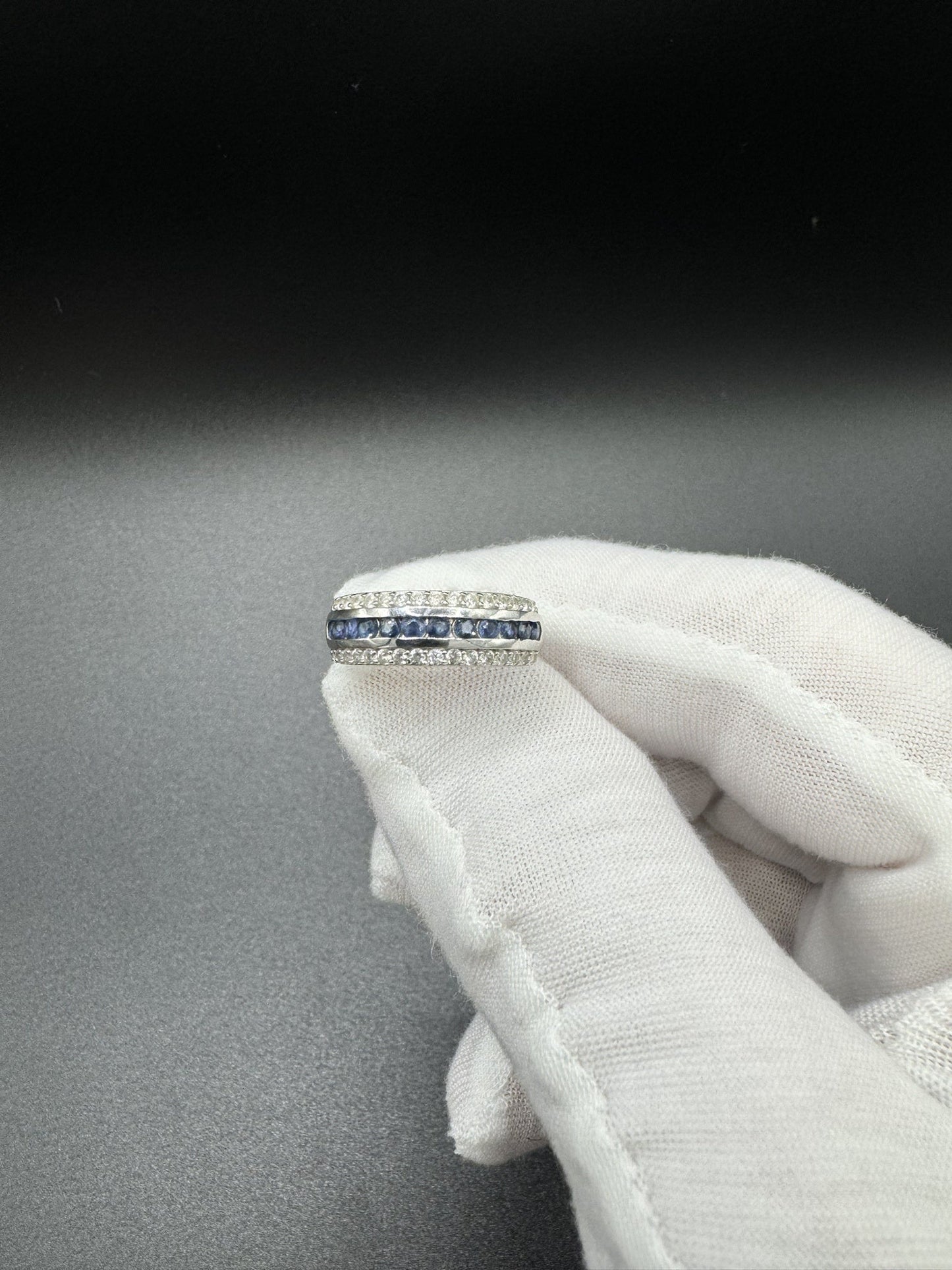 Size 6 Silver 1/3ctw Natural Diamond & Natural Sapphire Ring 3.7g