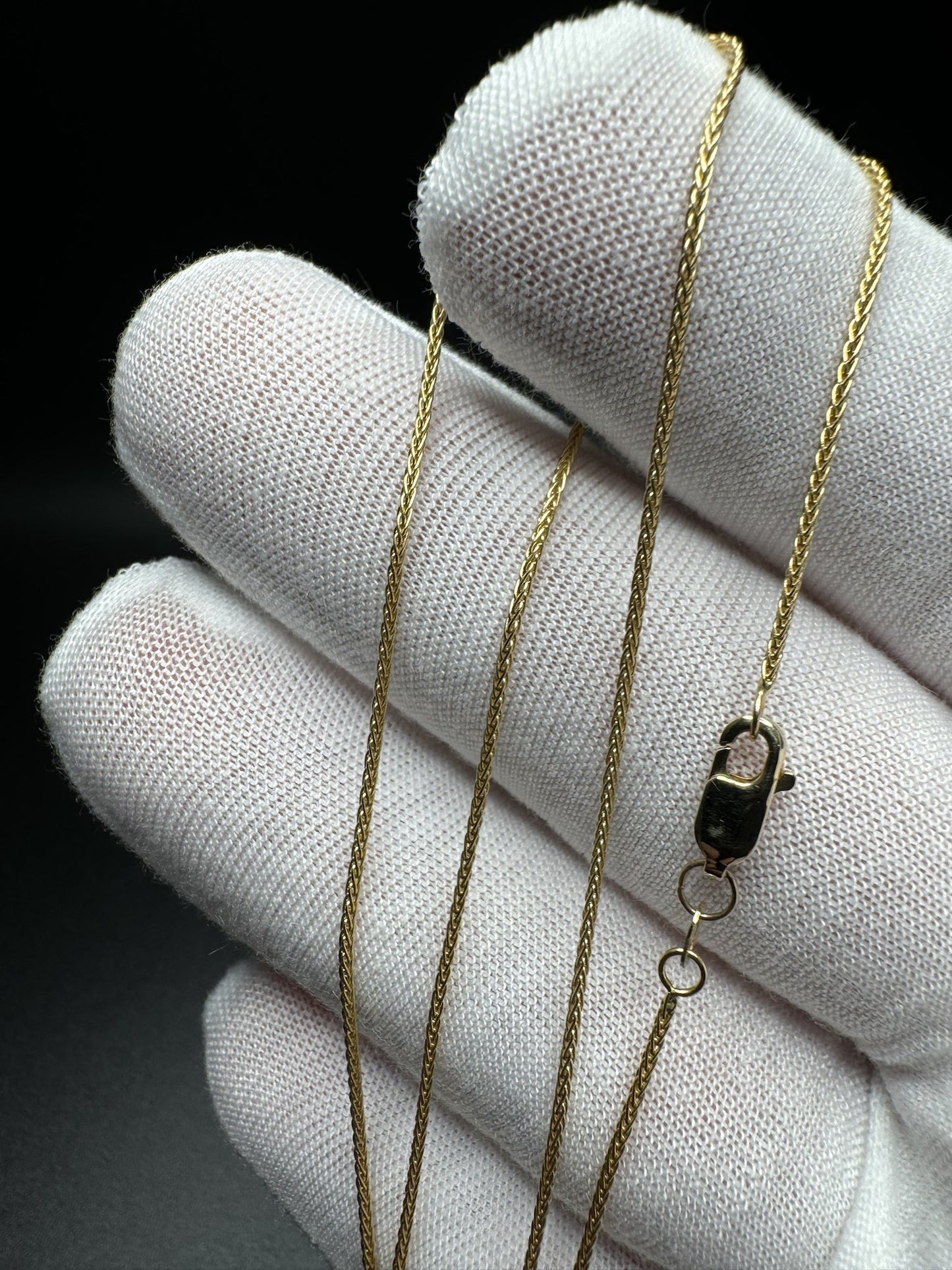 18” 14k Yellow Gold Wheat Chain 1mm 2.53g