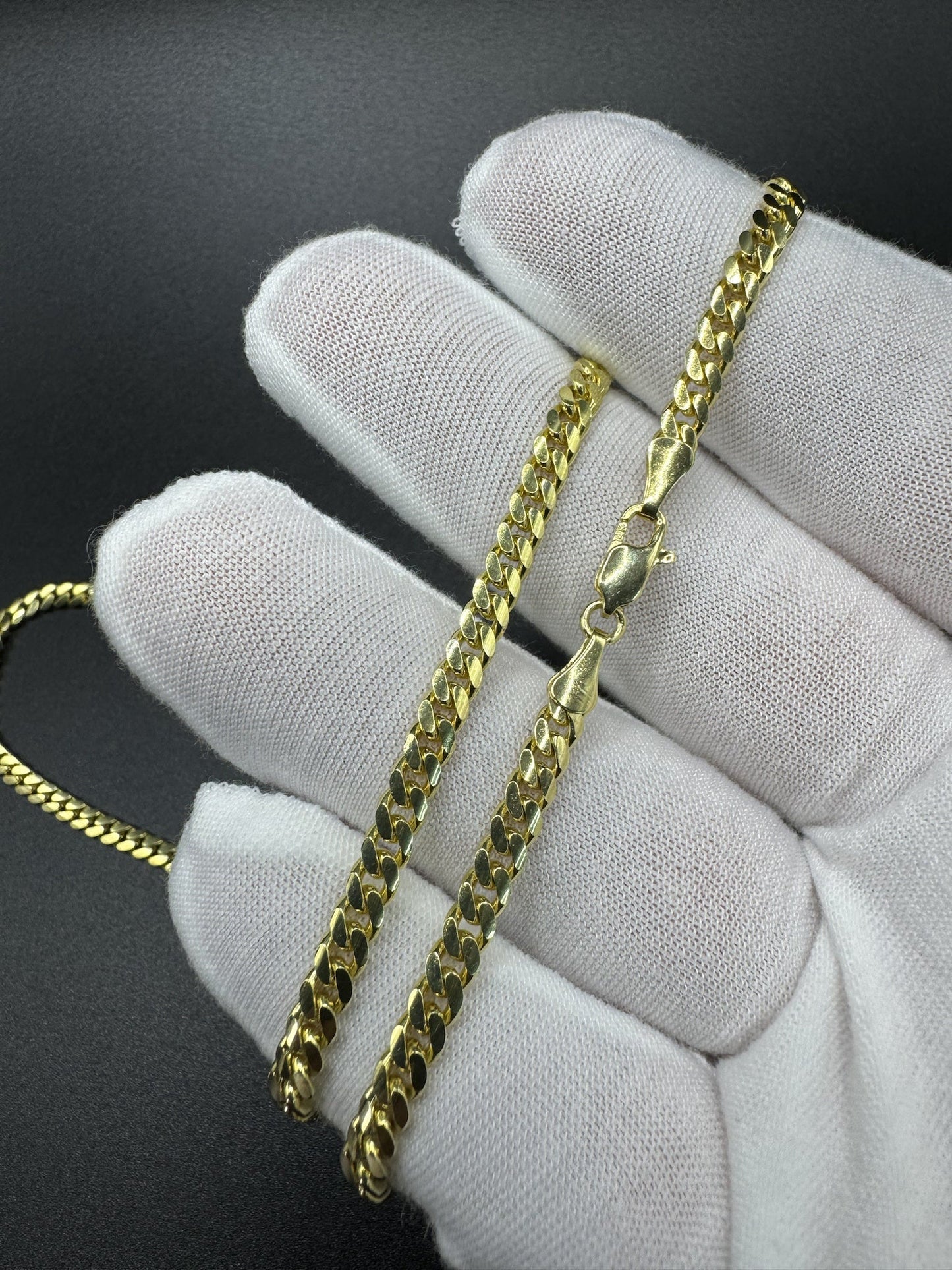 24” 14k Yellow Gold Cuban 4mm 28.2g (lobster clasp)