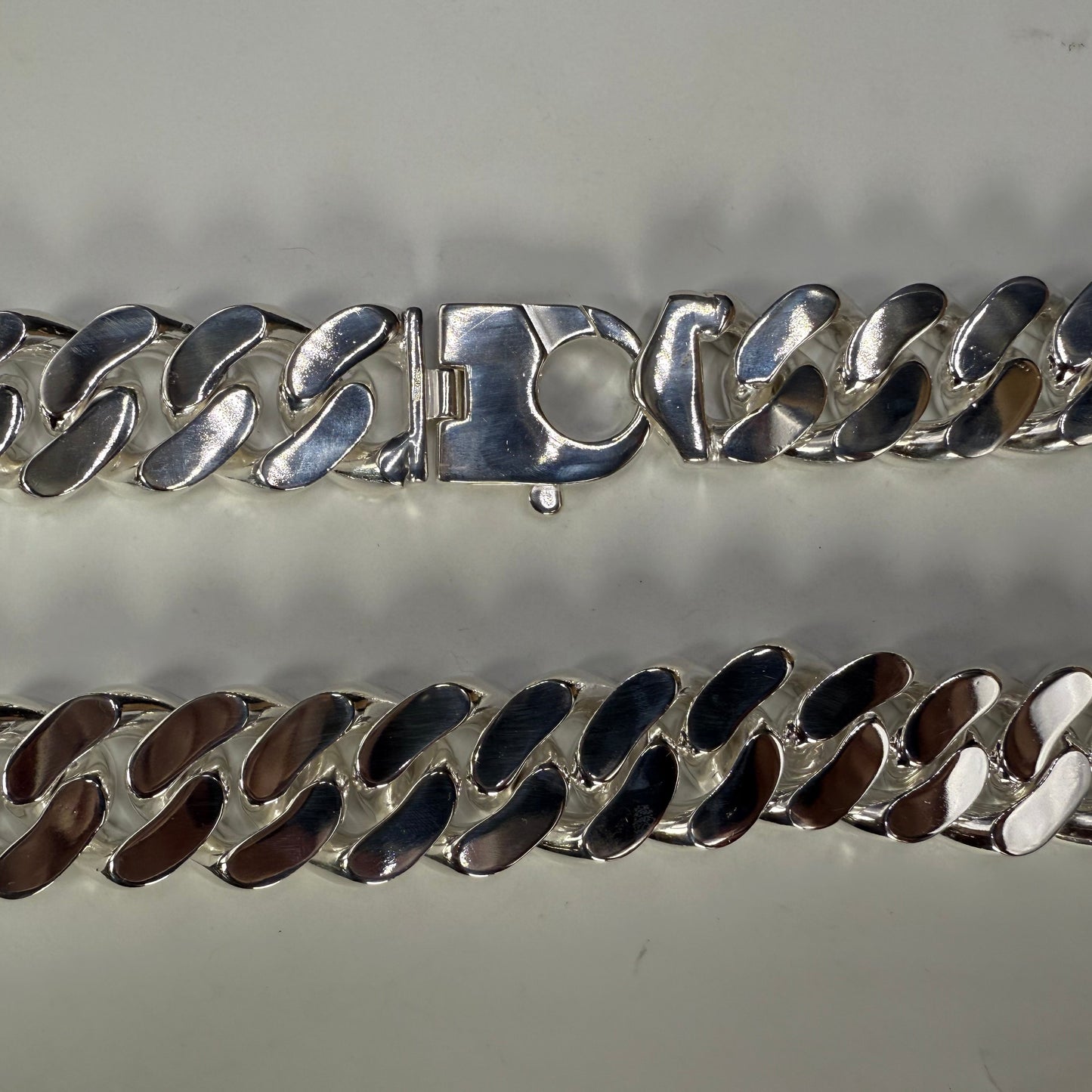 Curb 600 - 23.0mm - Sterling Silver Curb Chain Necklace