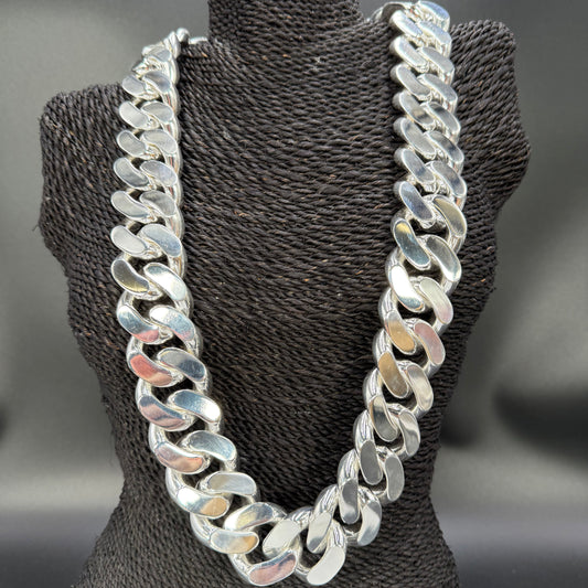 Curb 900 - 32.0mm - Sterling Silver Curb Chain Necklace