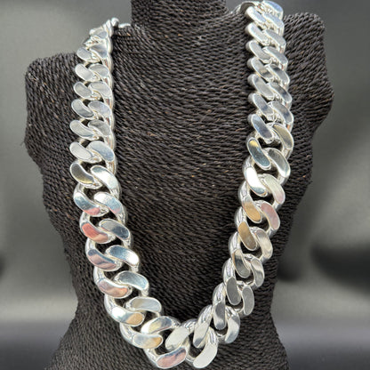 Curb 700 - 27.0mm - Sterling Silver Curb Chain Necklace