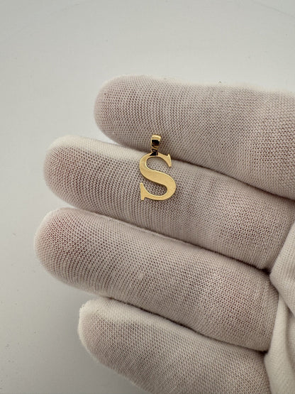 3/4” 14k Yellow Gold Letter S Pendant 2.2mm Bail .8g