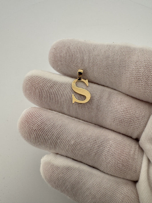 3/4” 14k Yellow Gold Letter S Pendant 2.2mm Bail .8g