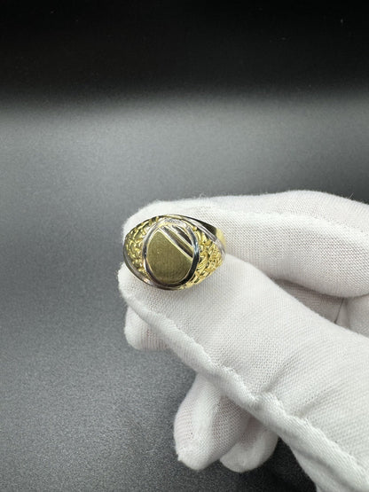 Size 10 14k Gold Two-Tone Nugget Style Signet Ring 5.82g