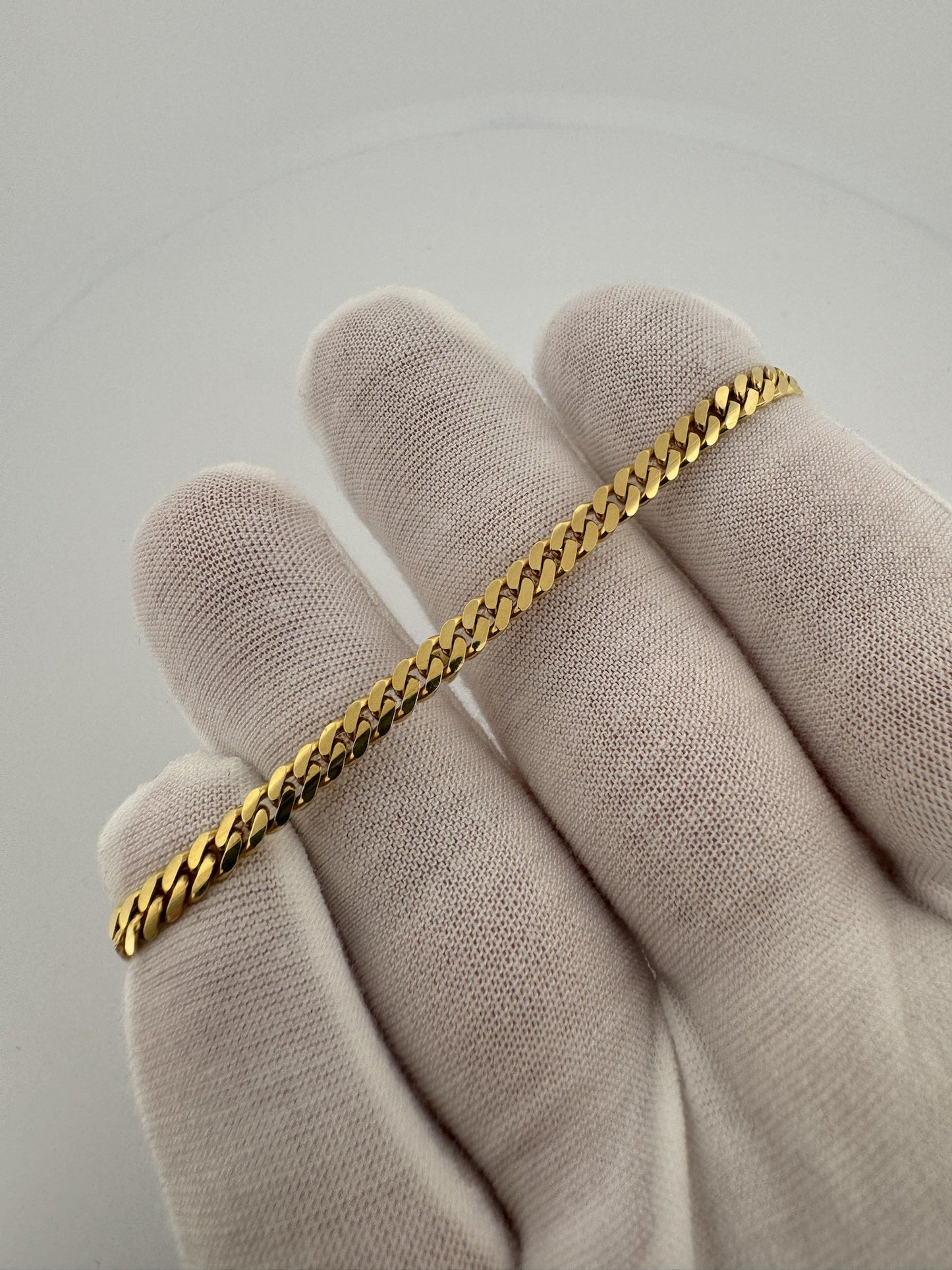 7” 14k Yellow Gold Cuban 4mm 9.63g