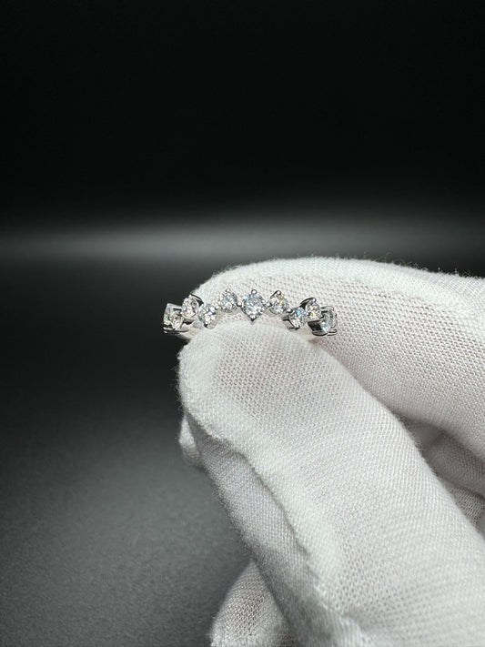 Size 7 Silver 1/2ctw Lab Diamond Prong Set Alternating Diamond Fashion Ring 1.7g