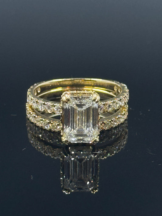 14k Yellow Gold Emerald Diamond Bridal Set – 3.90ctw, Size 7