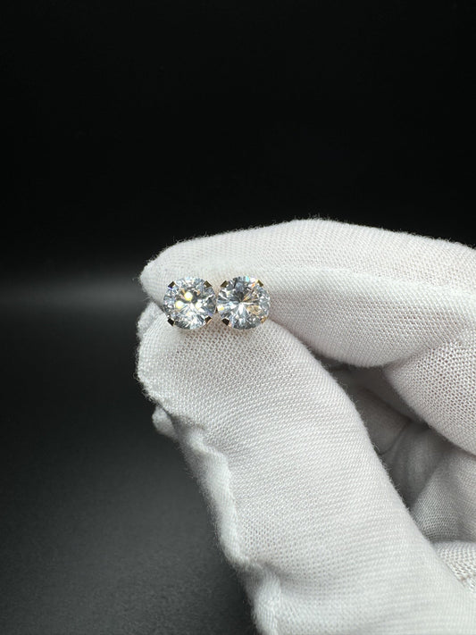 7mm 10k Yellow Gold Lab White Sapphire Studs 1.0g
