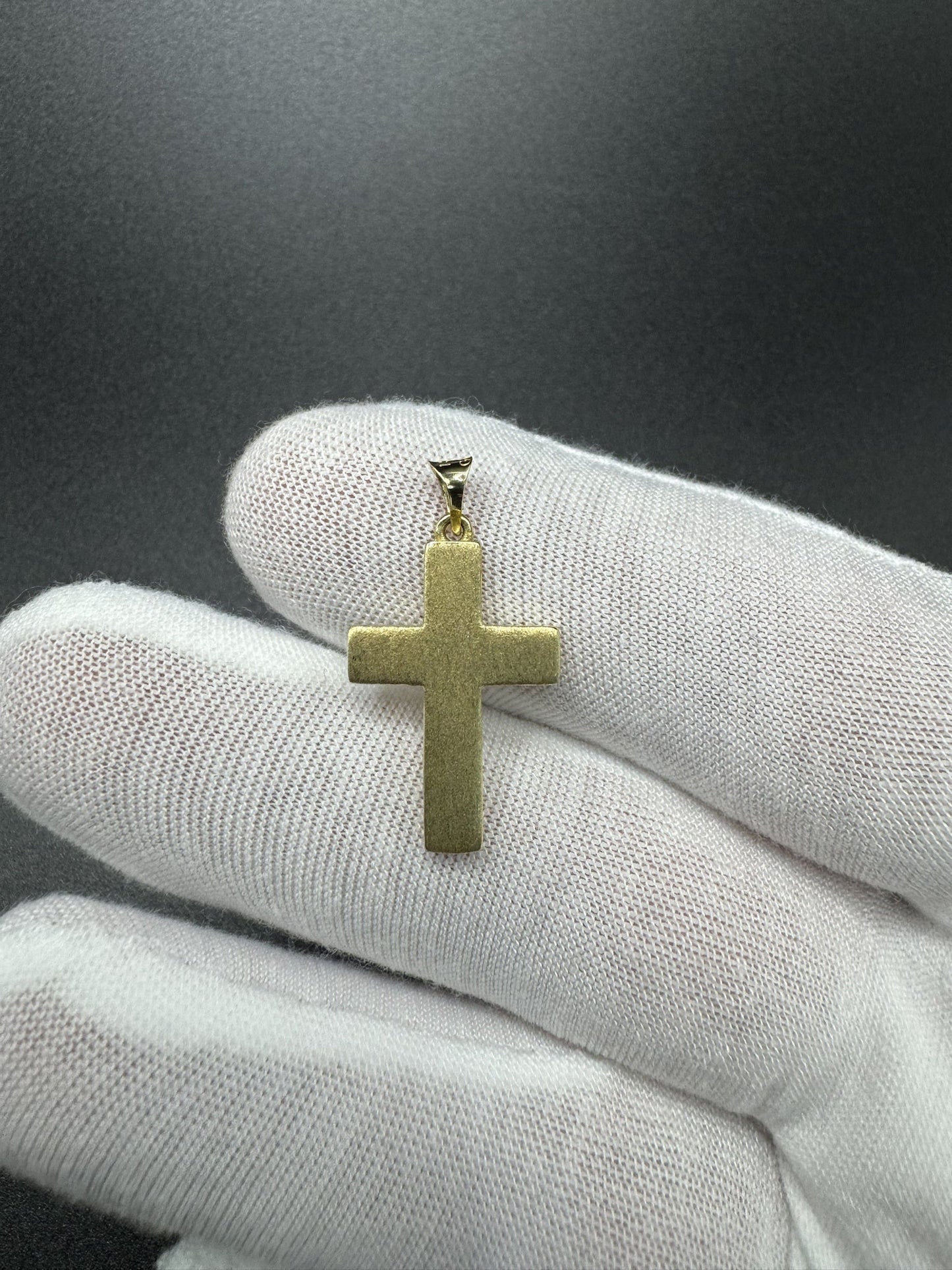 1” 14k Yellow Gold Square Cross Brushed Finish 3mm Bail 1.9g