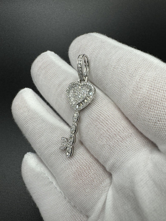 1.75” 10k White Gold Heart Key Pendant est 1ctw Natural Diamonds 6mm Bail 3.37g