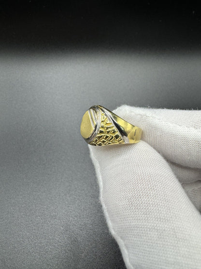 Size 10 14k Gold Two-Tone Nugget Style Signet Ring 5.82g