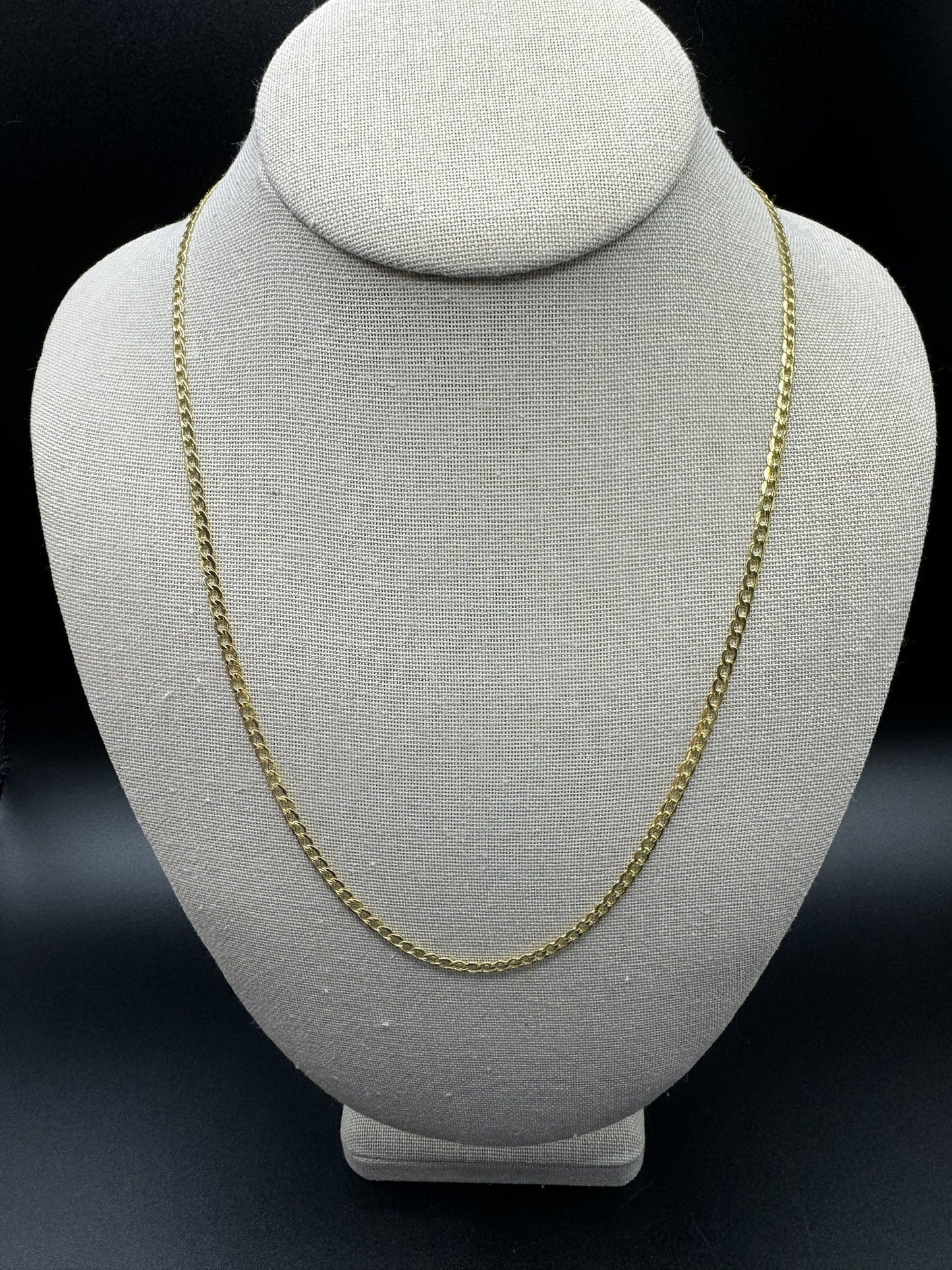 22” 14k Yellow Gold Curb 3mm 3.8g