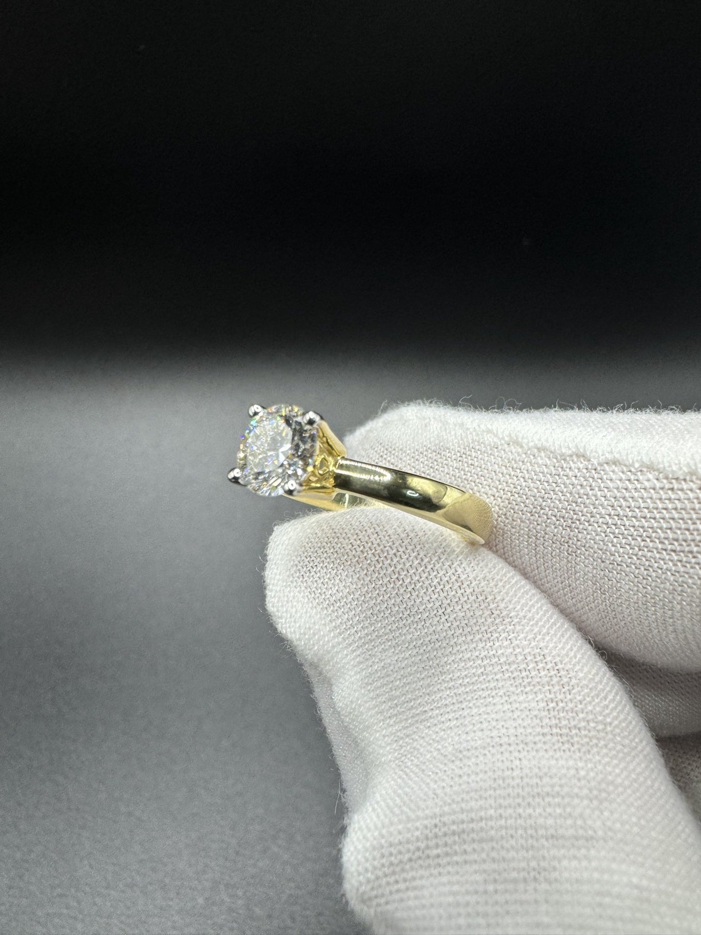 Size 7 14k Yellow Gold 3mm Band & 1ct Round VS/VVS Lab Diamond Solitaire 4.0g
