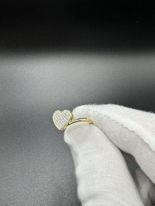 Size 7 10k Yellow Gold Iced Out Heart Ring with Natural Diamonds 1.7g