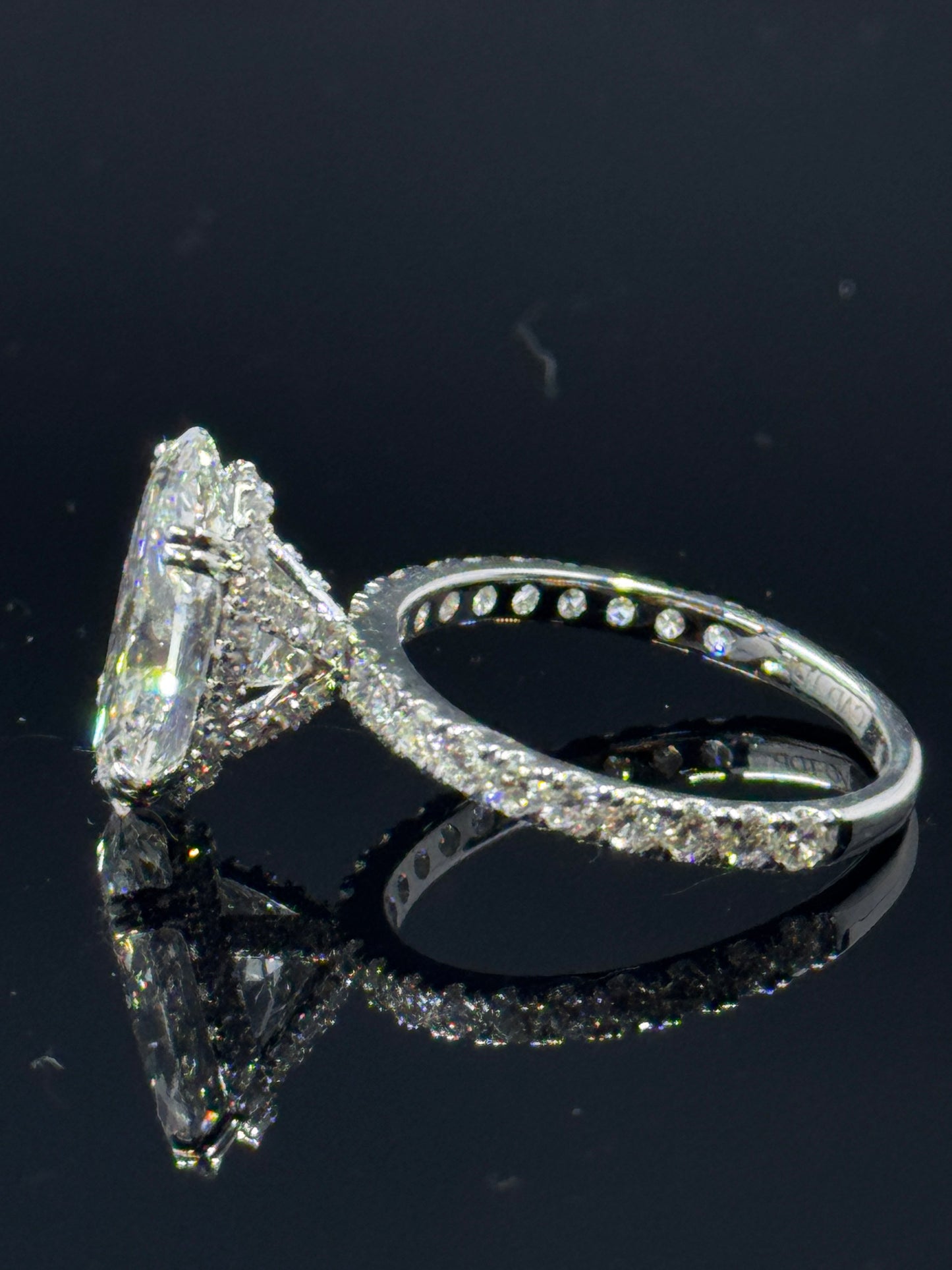 14k White Gold Oval Diamond Bridal Set – 6.19ctw, Size 7