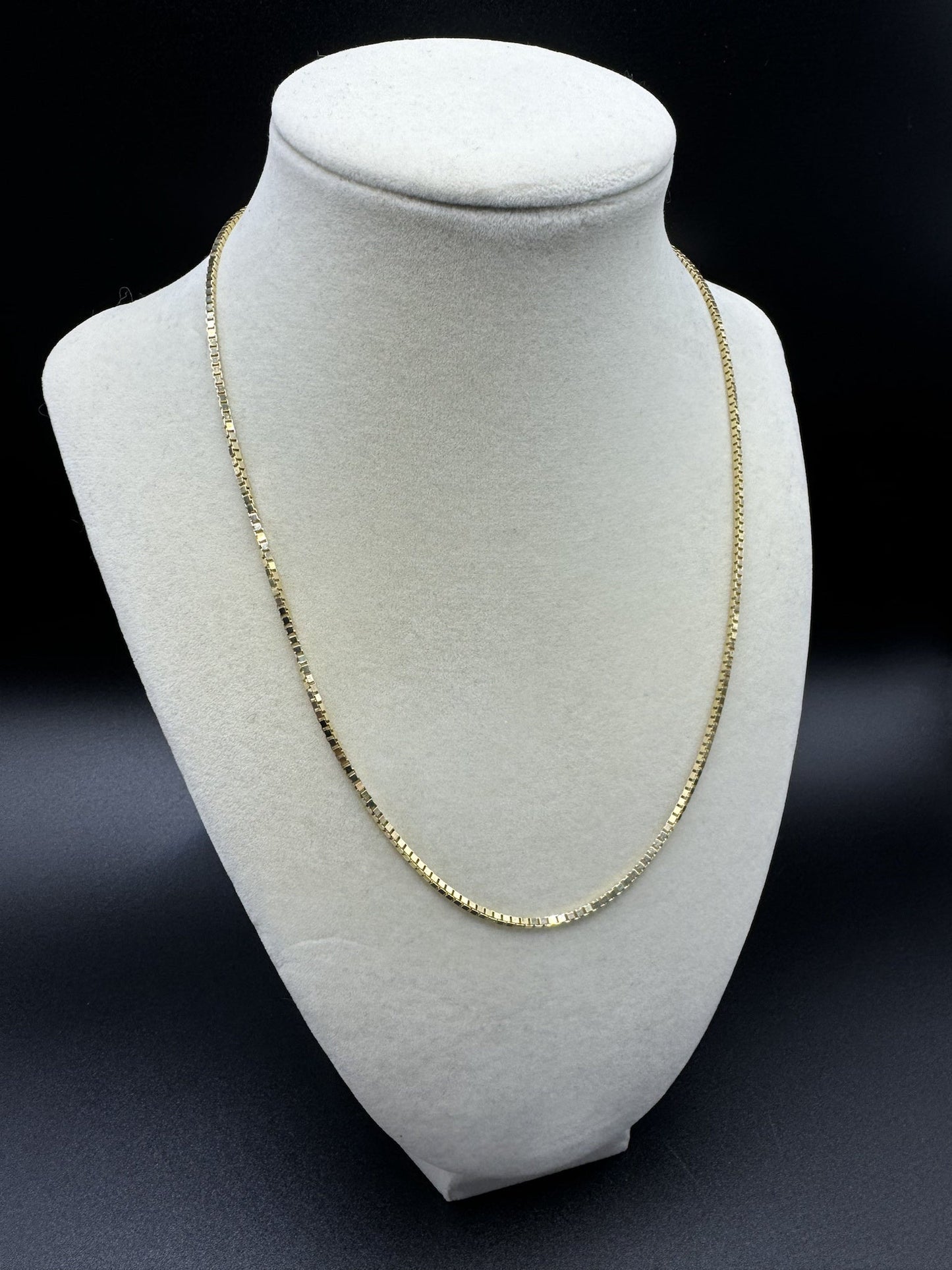 18” 14k Yellow Gold Box Chain 1.7mm 9.7g