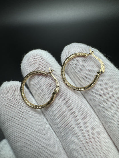 18mm 14k Yellow Gold Fancy Hoops/Huggies 1.55g