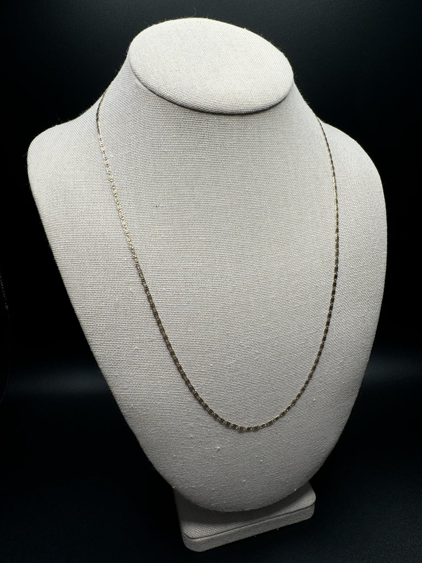 22” 14k Gold Tri-Color Valentin o Link 2mm 2.64g