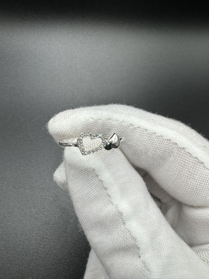 Size 7 10k White Gold Big & Little Heart Ring with Natural Diamonds .9g