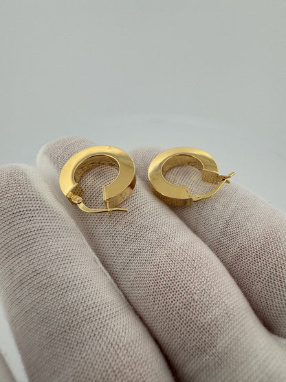 18mm x 4mm 14k Yellow Gold Flat Edge Hoops 2.72g