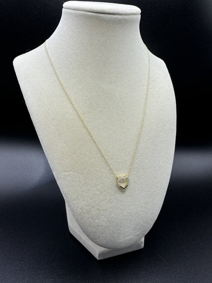 18” 10k Yellow Gold Heart Pendant Chain with 1/8ctw Natural Diamonds 1.0g