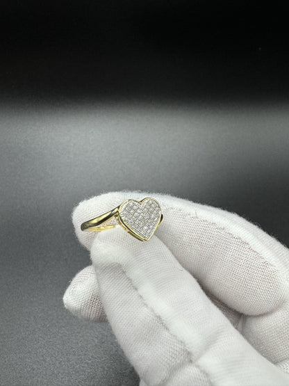 Size 7 10k Yellow Gold Iced Out Heart Ring with Natural Diamonds 1.7g