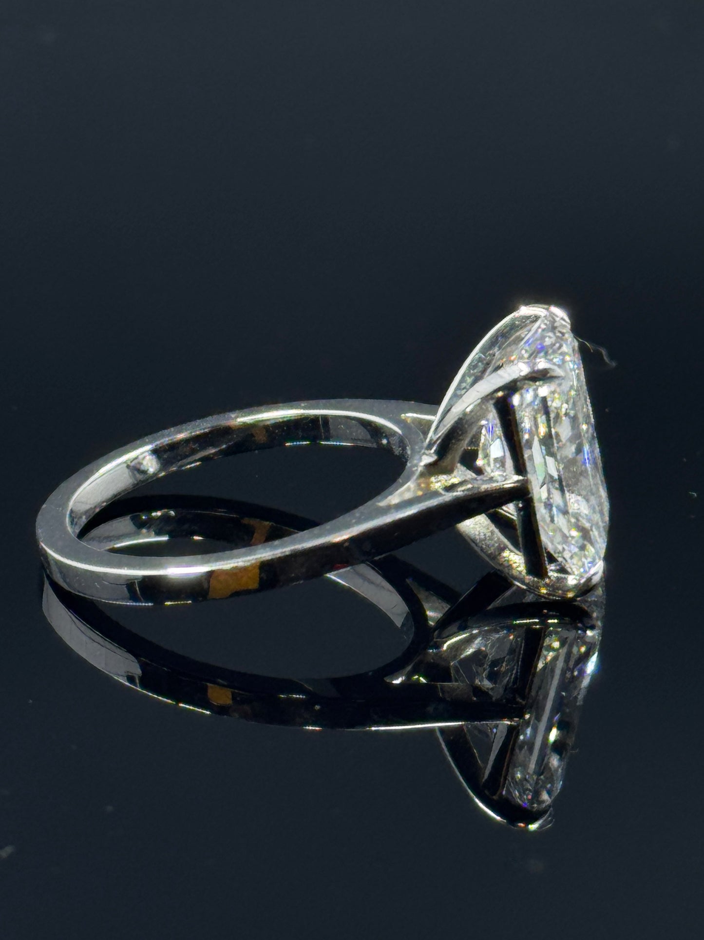 14k White Gold Cathedral Radiant Diamond Engagement Ring – 5.08ct F VS1, Size 7