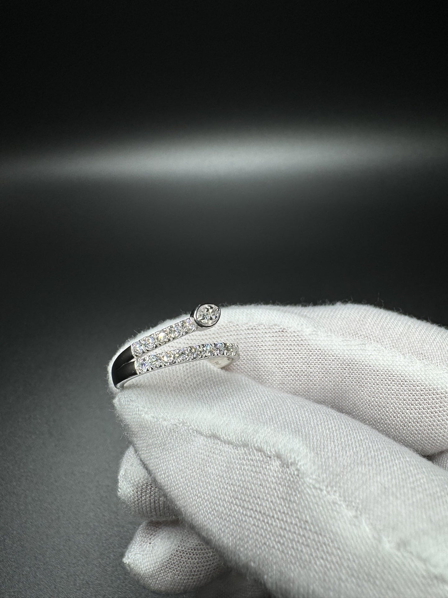 Size 8 Silver .6ctw Lab Diamond Snake/ Bypass Ring 2.5g