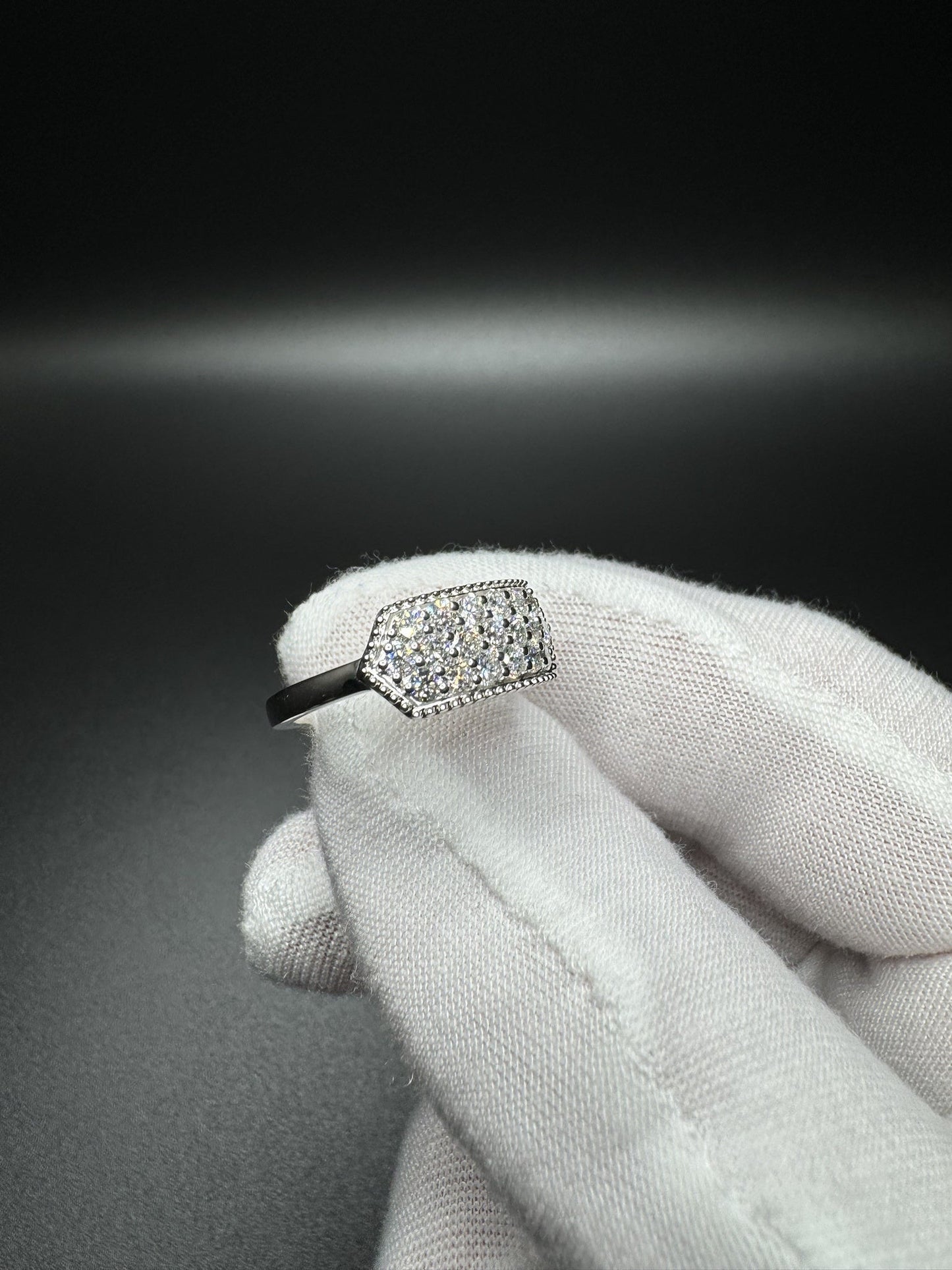 Size 7 Silver .8ctw Lab Diamond 3 Row Fashion Ring 3.2g