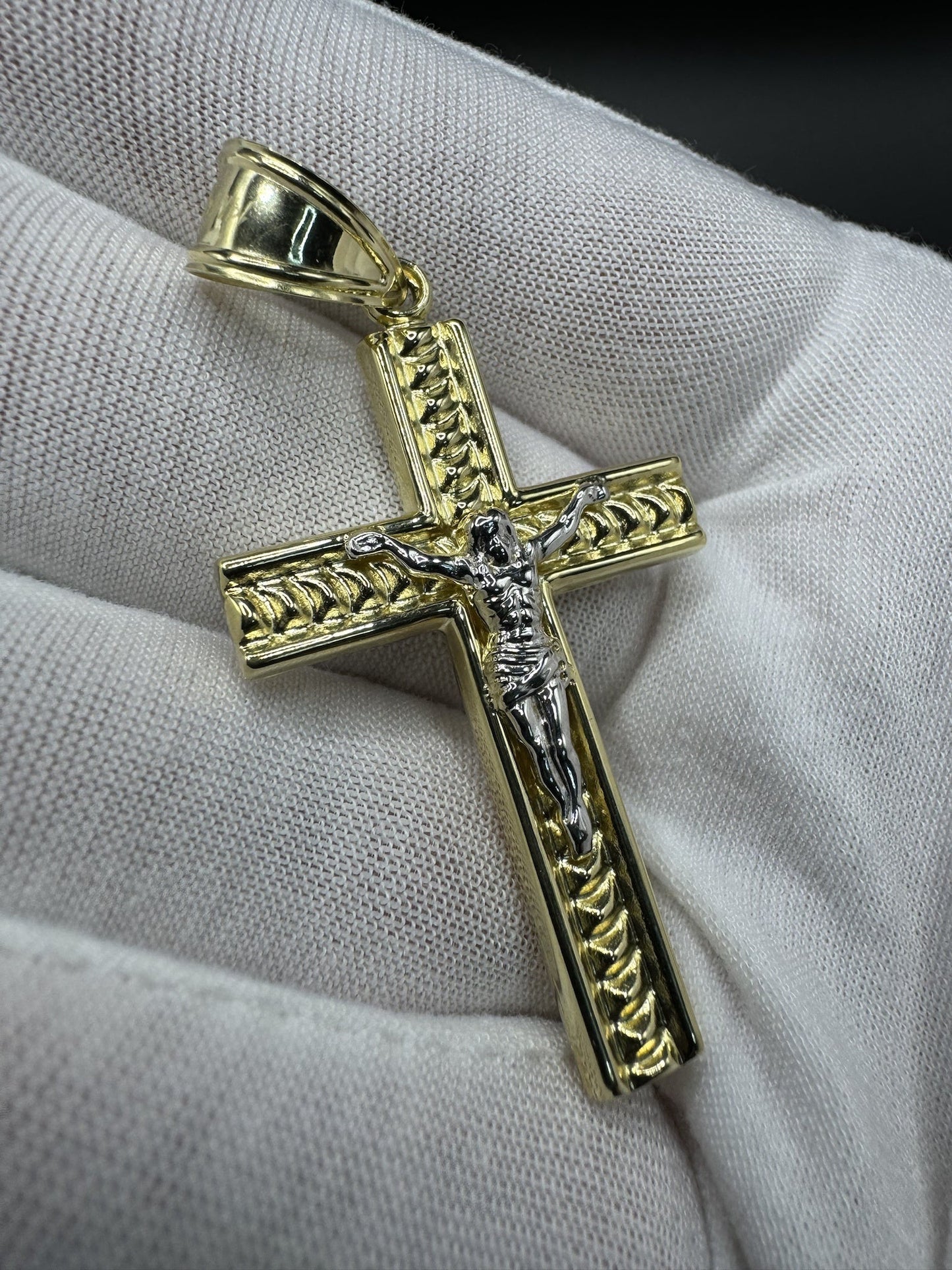 2.5” 14k Yellow Gold Square Crucifix 8mm Bail 4.3g
