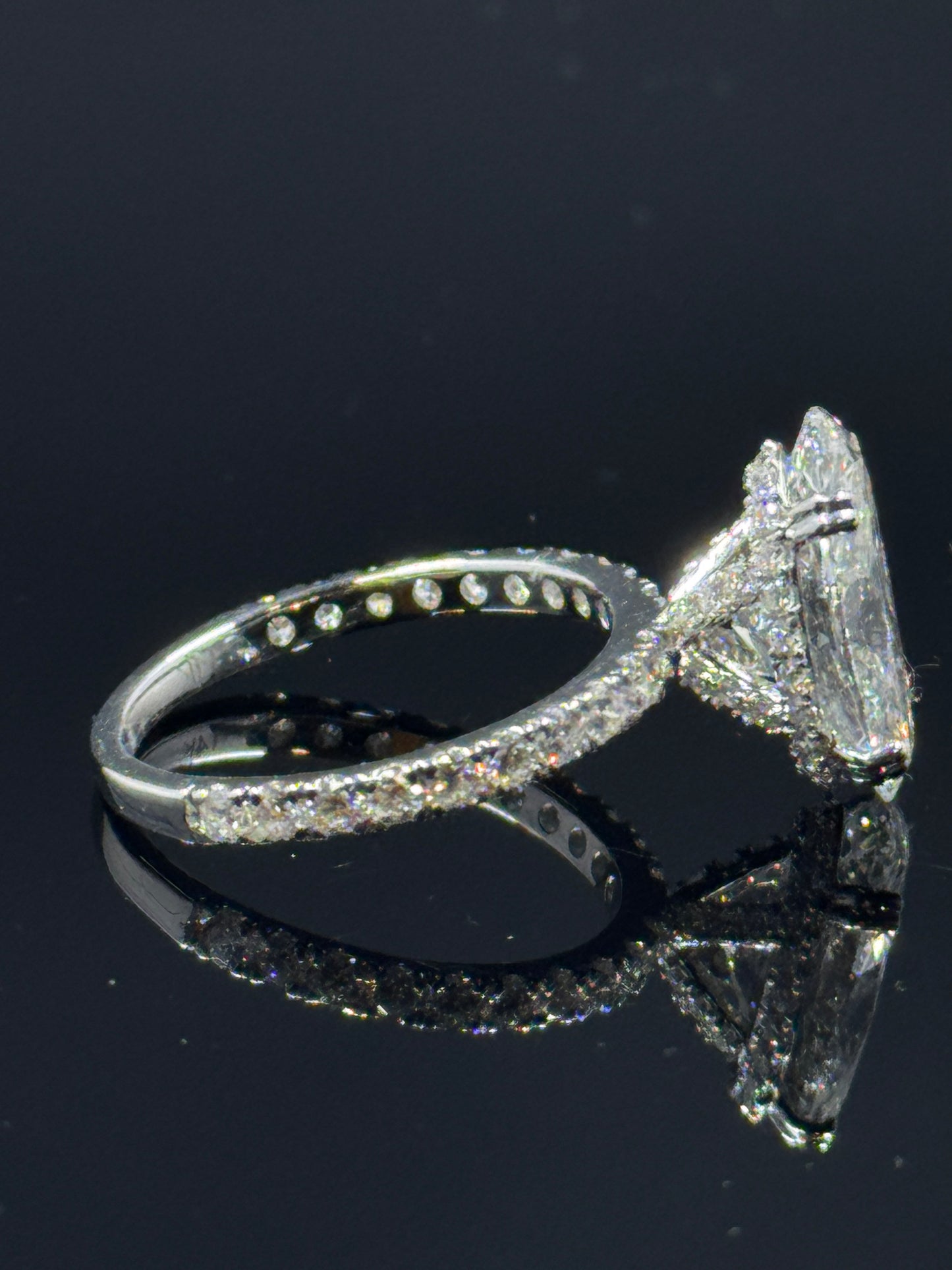 14k White Gold Oval Diamond Bridal Set – 6.19ctw, Size 7