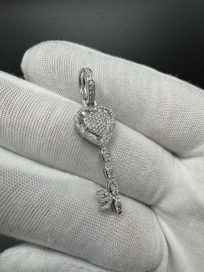 1.75” 10k White Gold Heart Key Pendant est 1ctw Natural Diamonds 6mm Bail 3.37g