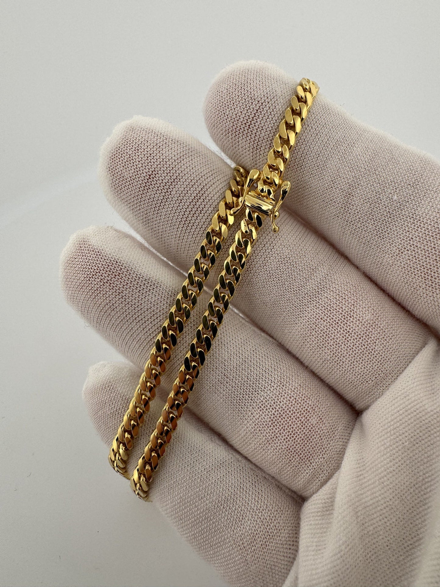 16” 14k Yellow Gold Cuban 4mm 19.4g
