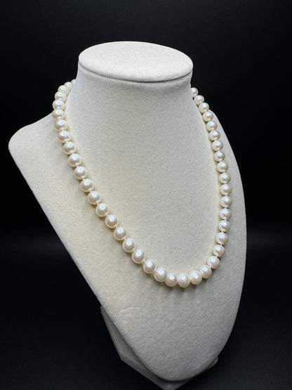 18” 14k Yellow Gold 8mm Freshwater Pearl Necklace 39.2g