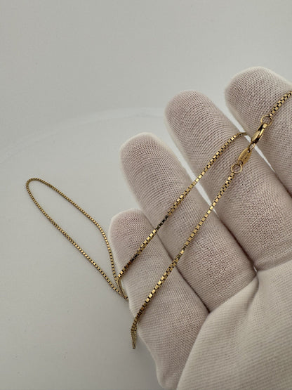 19” 14k Yellow Gold Box Chain 1.3mm 5.64g