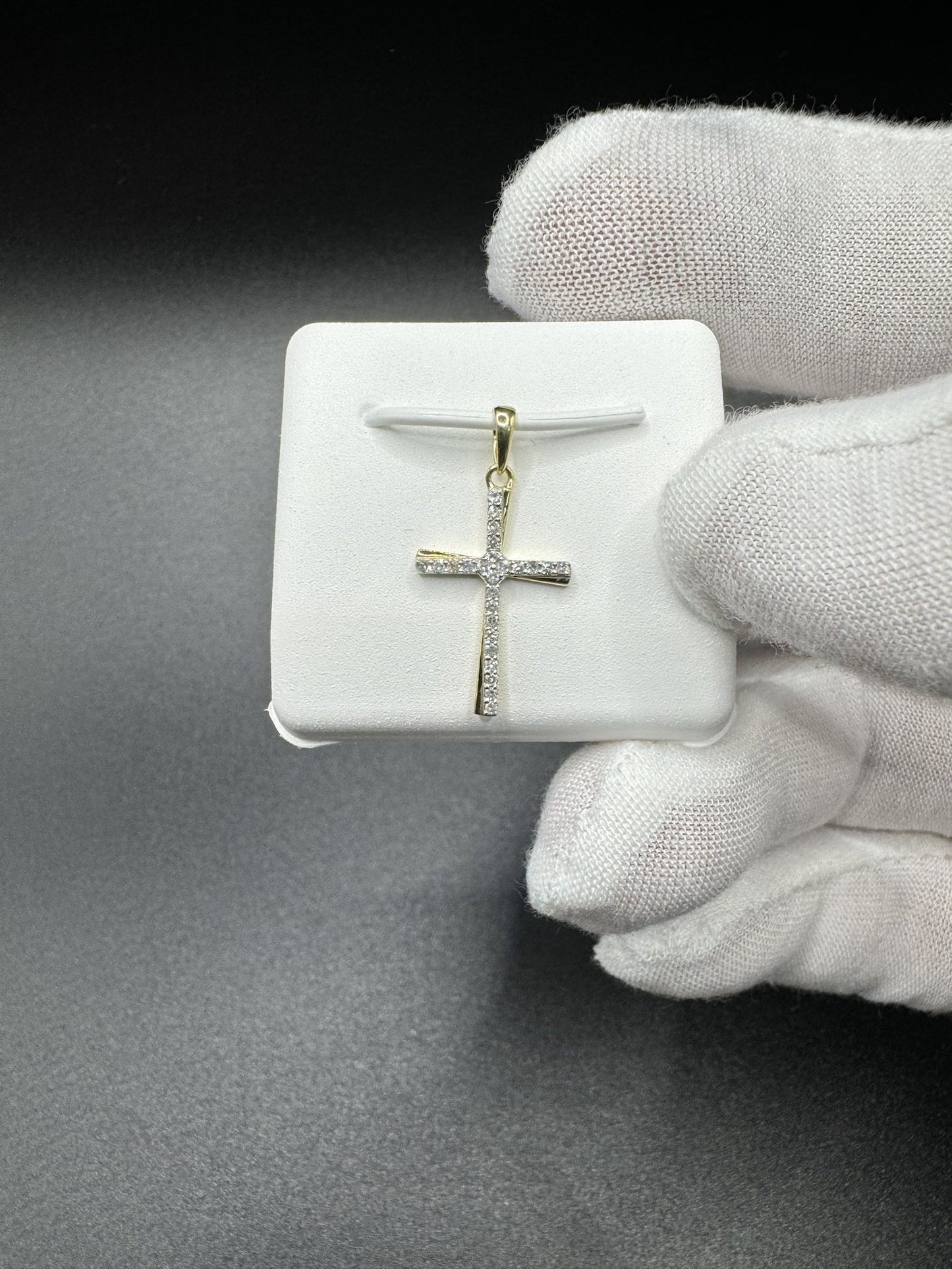 1” 10k Yellow Gold Cross 1/8ctw Natural Diamonds 2.2mm Bail .7g
