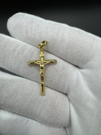 1.5” 14k Yellow Gold Crucifix 3mm Bail 2.1g