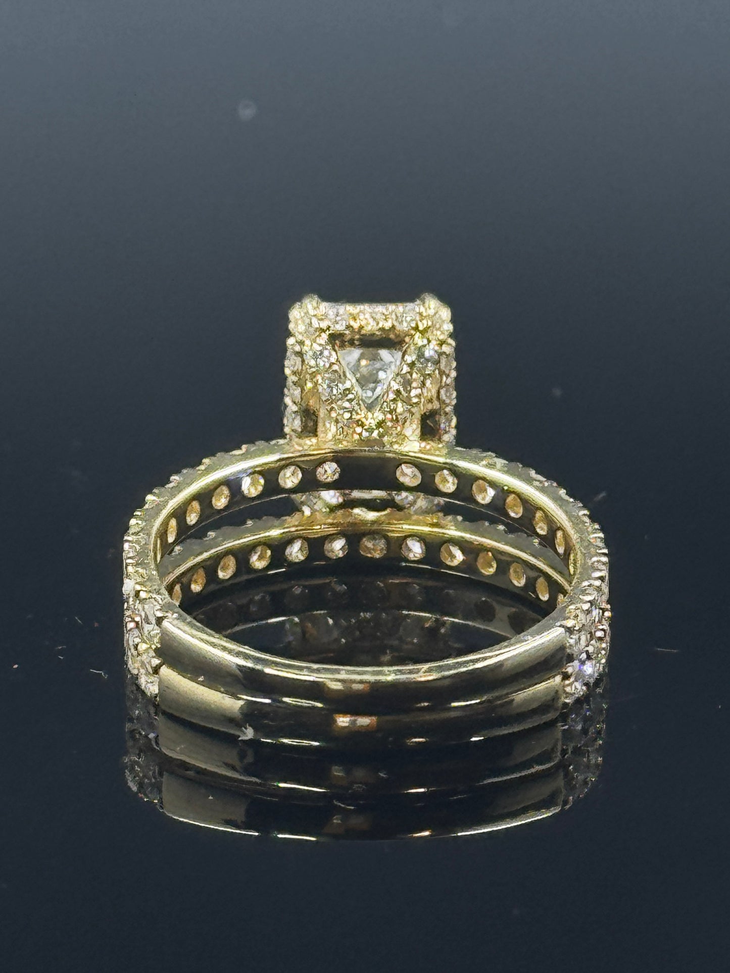 14k Yellow Gold Emerald Diamond Bridal Set – 3.90ctw, Size 7